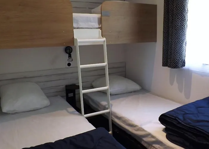 营地 Plein Soleil 卢德